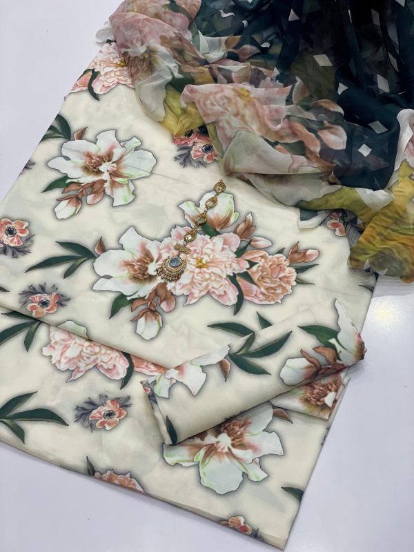 Lawn Couture | Digital Printed Lawn | Daisy Color | Libas